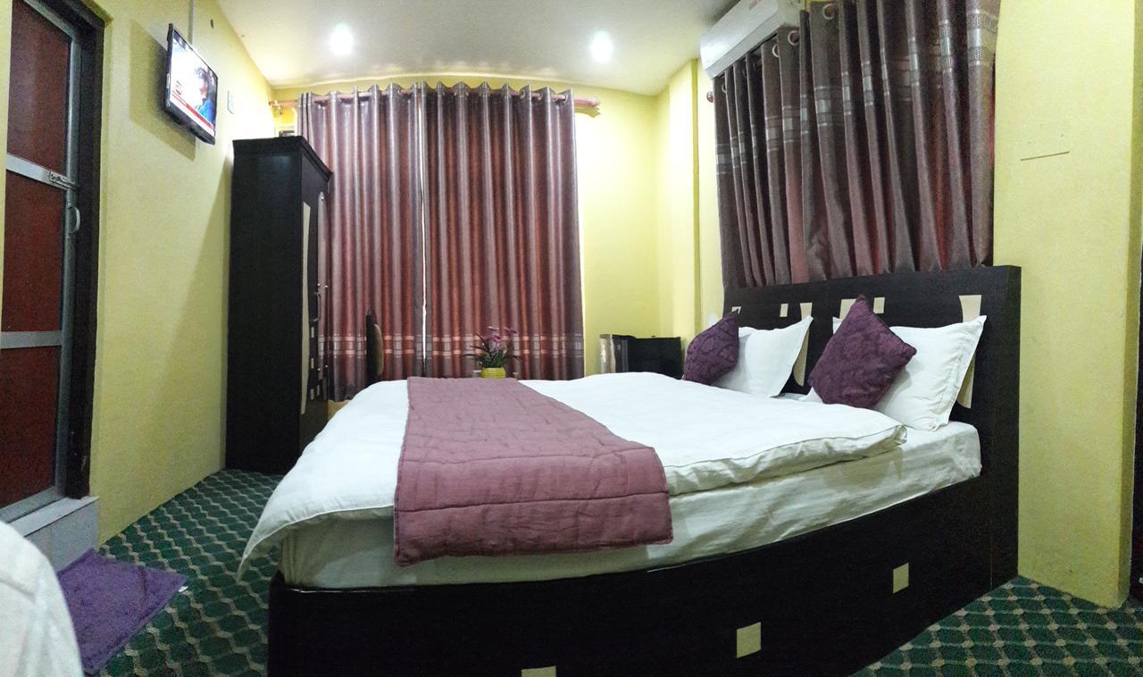 Asian Hotel Butwal Buitenkant foto